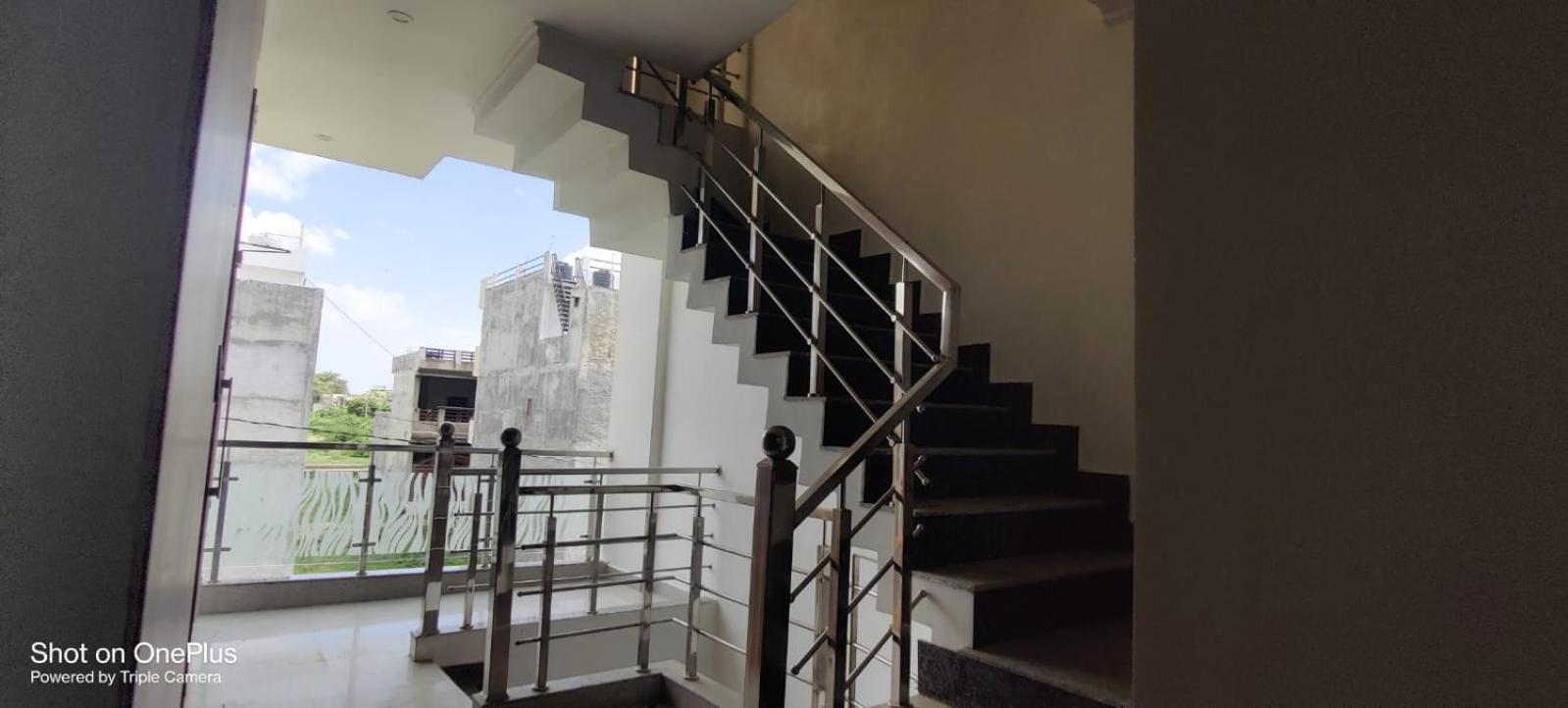 Blessing'S Home Stay 4 Bedroom Luxury Villa Lucknow Exterior foto